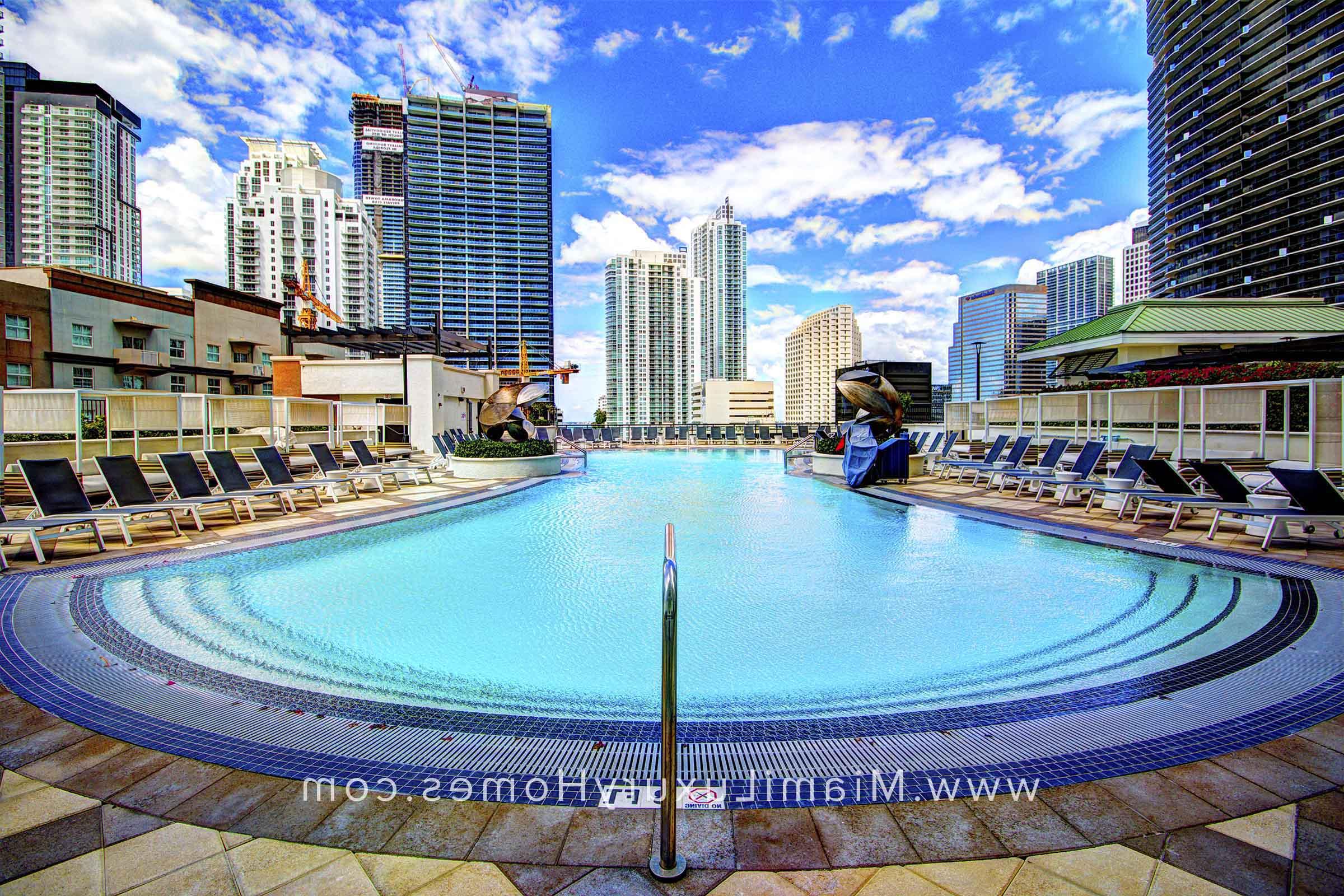 Nine at Mary Brickell Village Pool